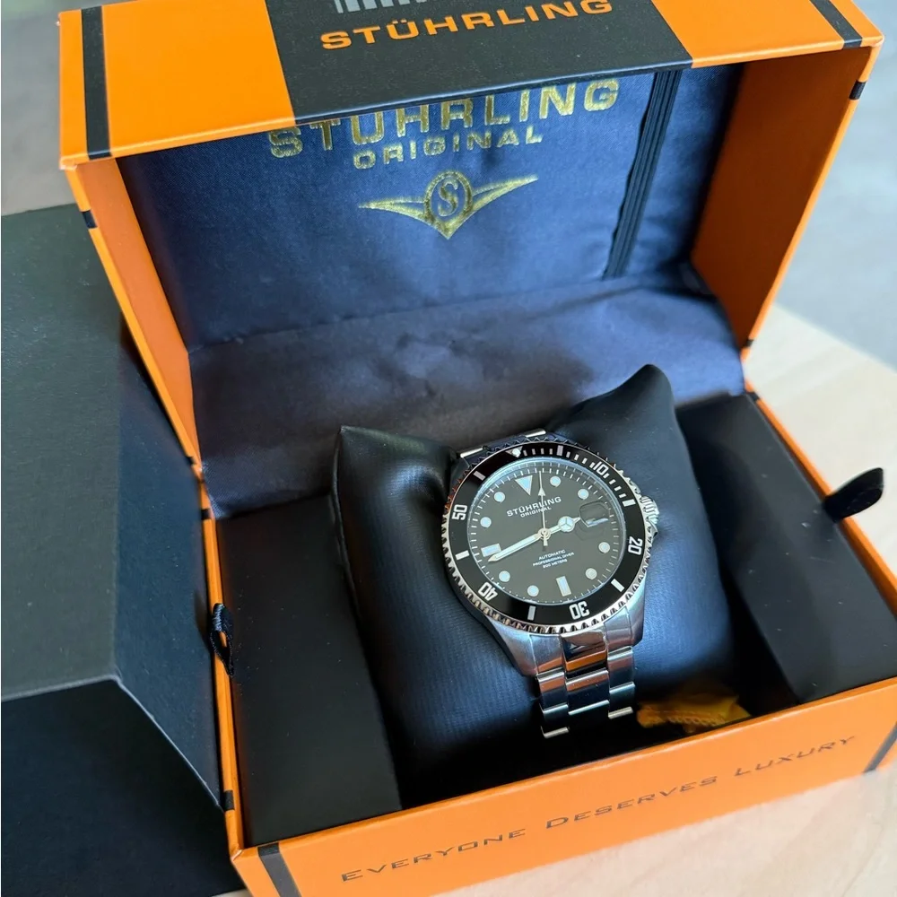 Stuhrling Original Aquadiver Automatic Watch - Picture 1 of 3